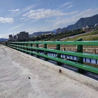 桥梁护栏